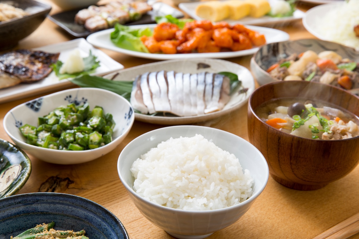 今日の献立に迷う夜を救う！時短15分の人気夕飯レシピと黄金比