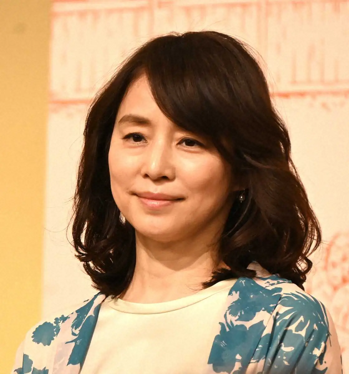 石田ゆり子の実年齢と現在の姿は？奇跡の50代が放つ魅力の真相