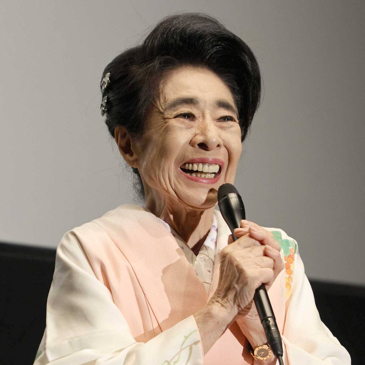 中村玉緒の現在と壮絶な生涯｜勝新太郎の借金返済から晩年の真実まで