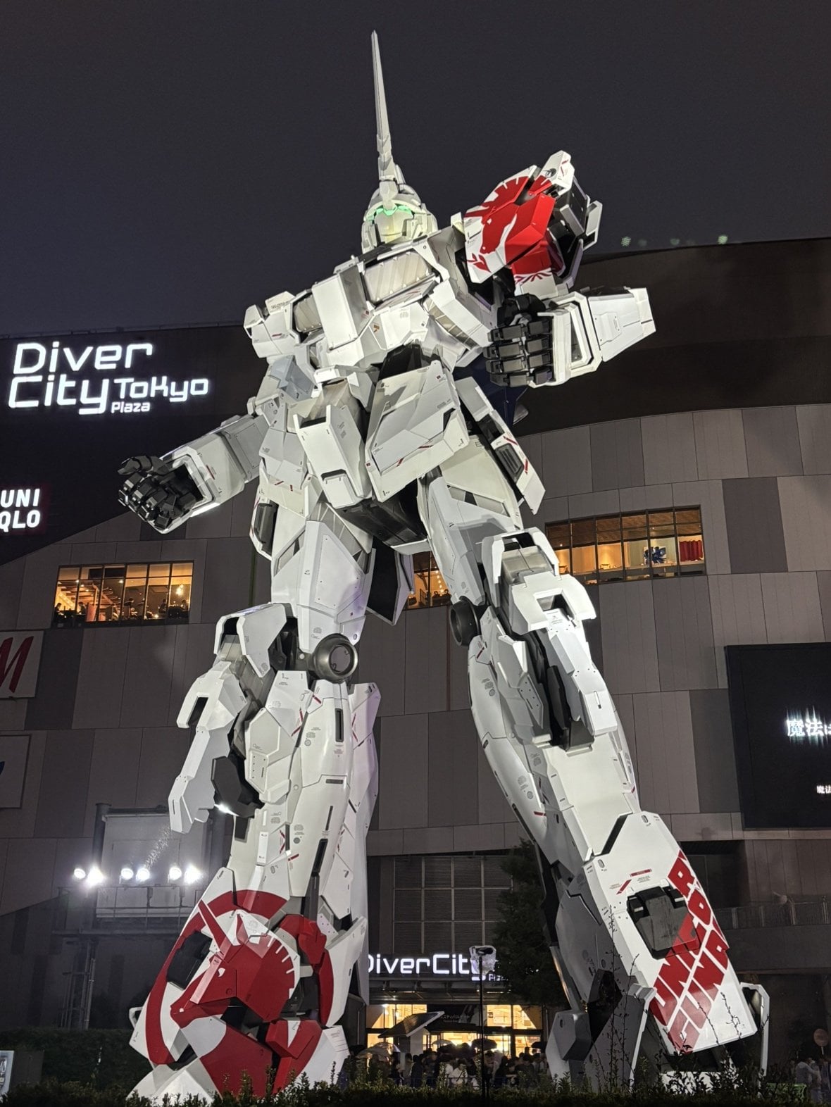 お台場ガンダム2026最新！変形演出の時間と現地取材で見えた鑑賞術