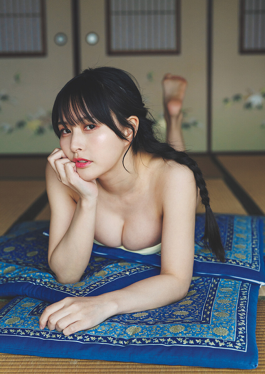 小坂菜緒のグラビアが放つ圧倒的美学！写真集の軌跡と最新評価
