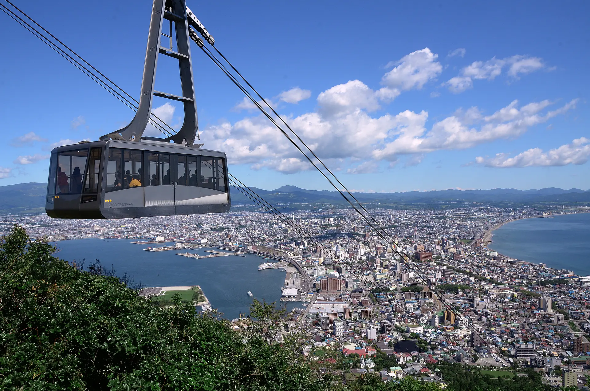 函館山ロープウェイ2026完全攻略！料金や運行状況と混雑回避術