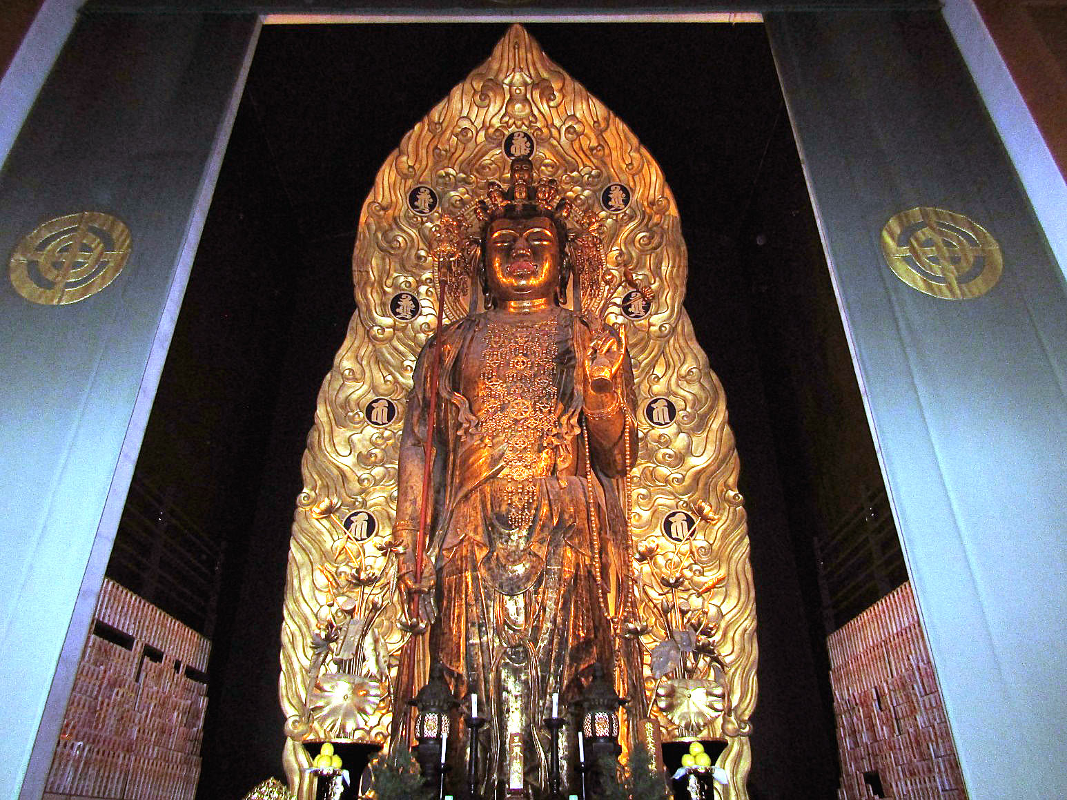 長谷寺の十一面観音立像に隠された謎とは？圧倒的迫力と特別拝観の全貌