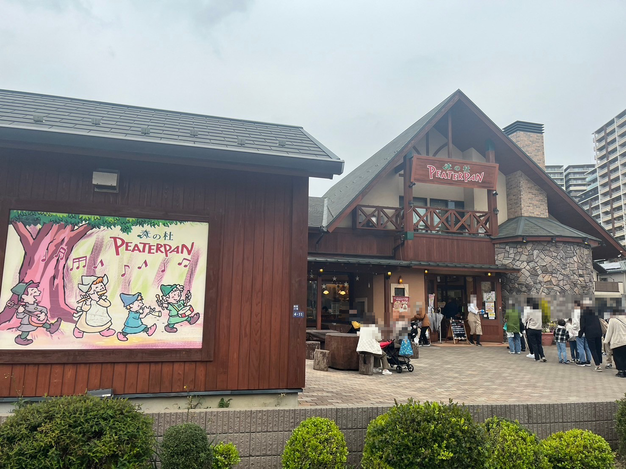 パン屋ピーターパンの人気の秘密とギネス記録のメロンパン徹底解剖