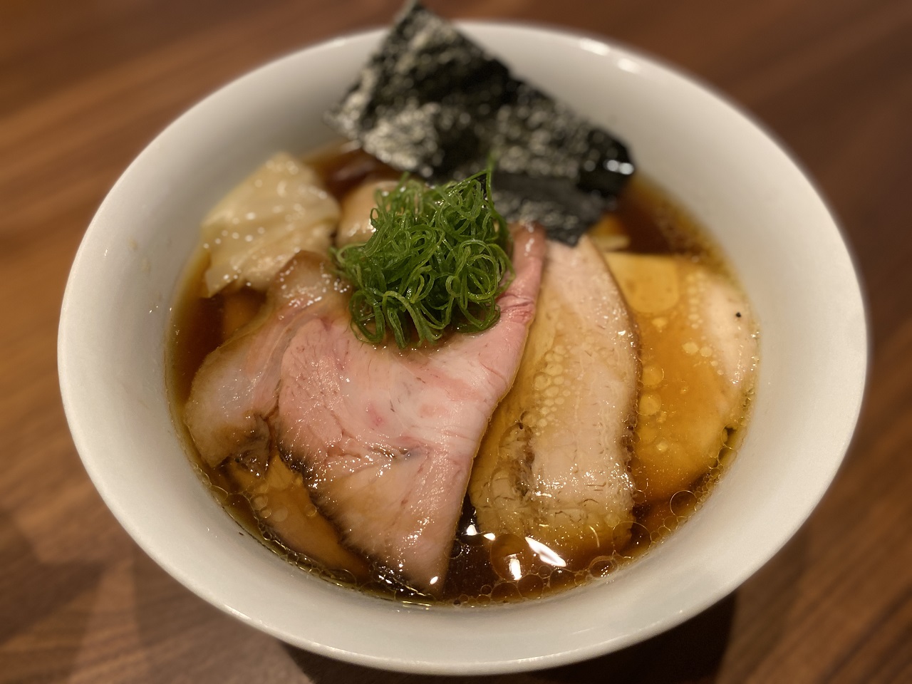 自家製手もみ麺鈴ノ木の人気の真相｜2026年最新の並び方とメニュー解説