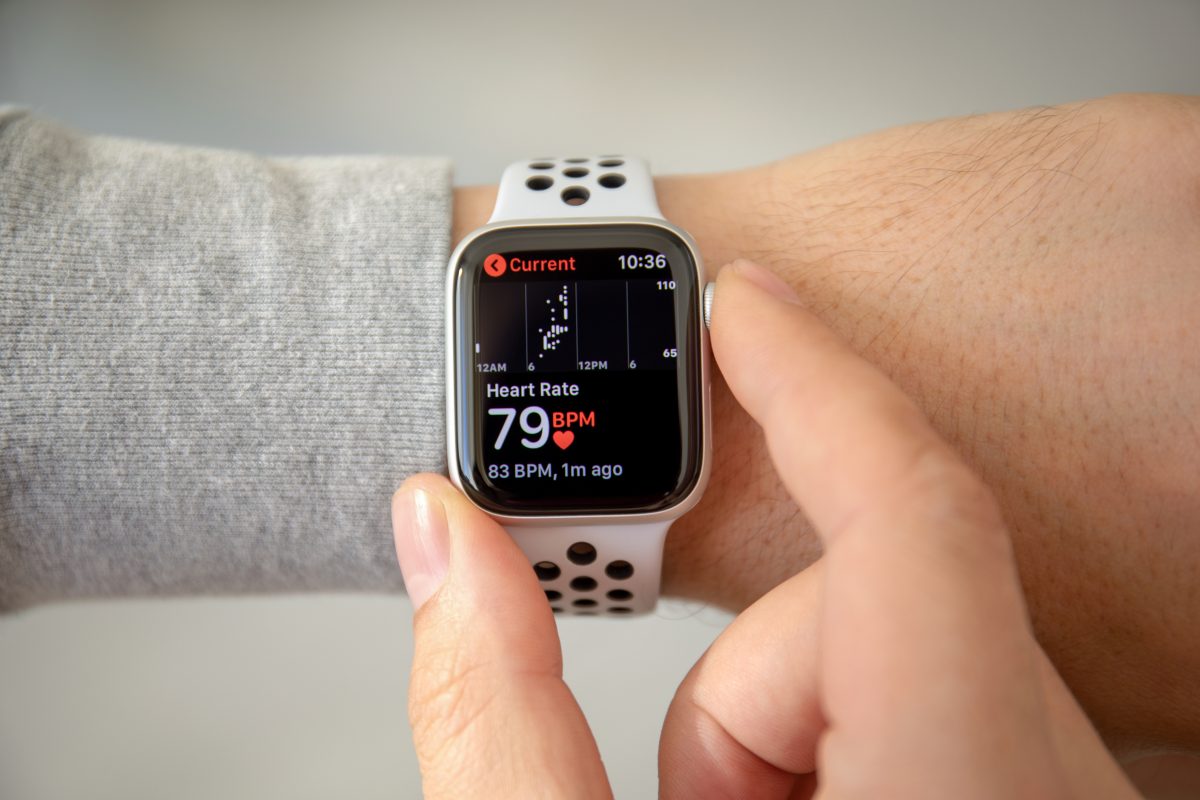 アップルウォッチ血糖値測定はいつ？非侵襲の真相と2026年最新動向