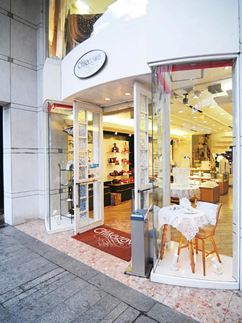 近沢レース店元町本店の限定品はなぜ即完売？整理券と混雑の真相