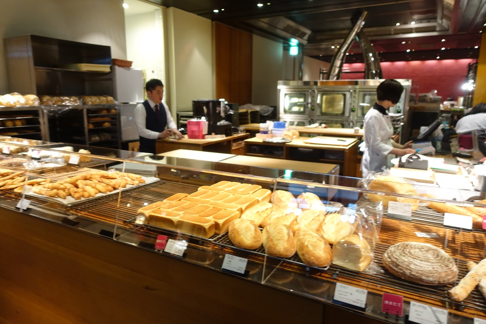 ポワンエリーニュの魅力！パン食べ放題ランチと混雑回避の裏ワザ