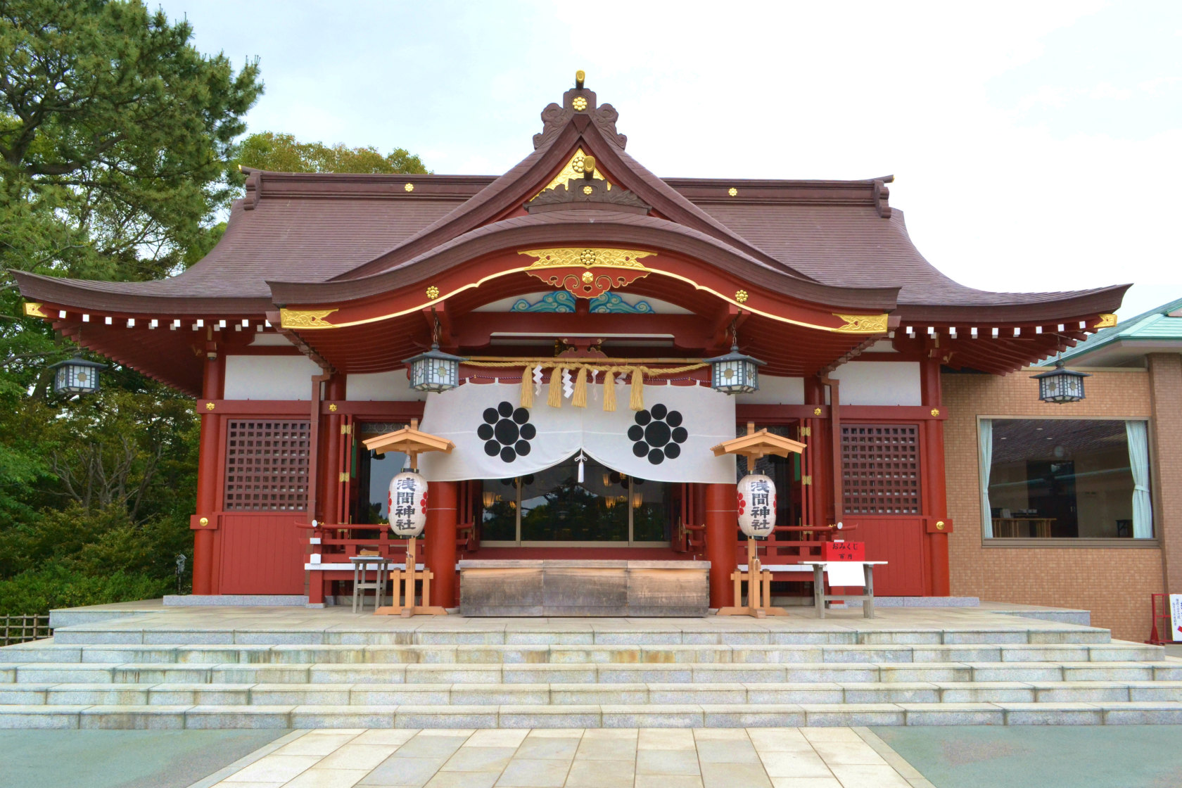 稲毛浅間神社の知られざるご利益と例大祭・御朱印・駐車場混雑を徹底解明