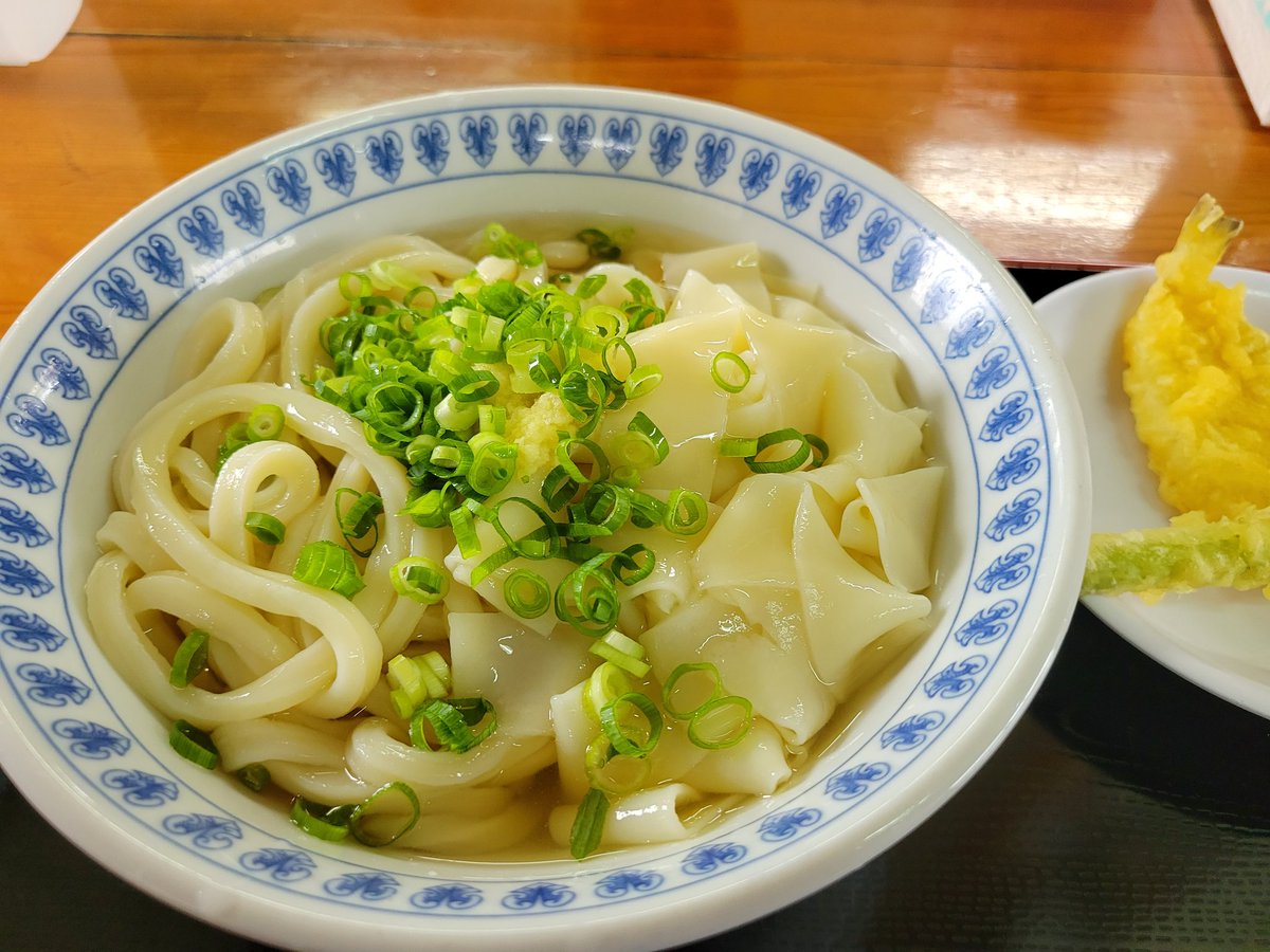 讃岐うどんの原点が今、世界を揺らす！創業90年超「大島うどん」が魅せる完全セルフと究極麺の2026年熱狂