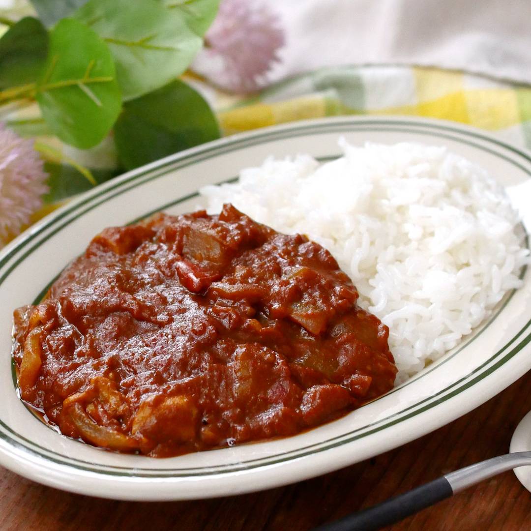 無水カレートマト缶の失敗ゼロ黄金比！酸味を消す隠し味とプロの極意
