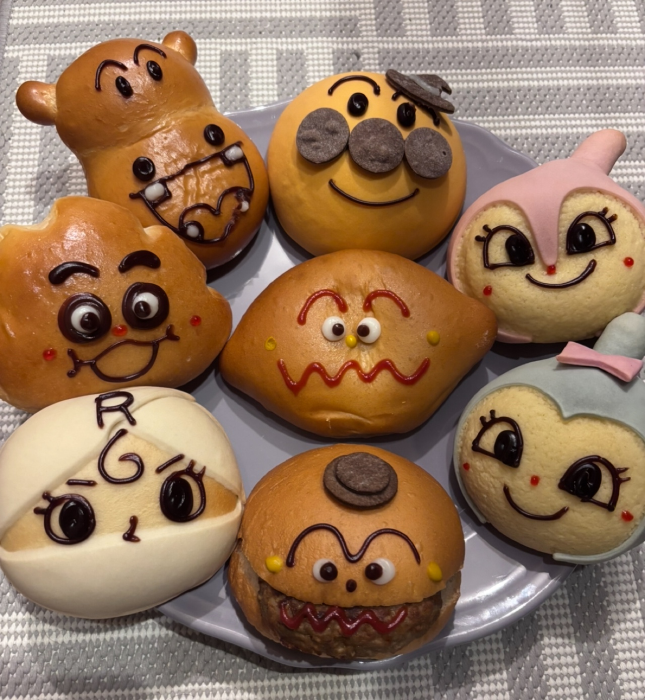 アンパンマンミュージアムのパンは高い？入場券なし購入の裏ワザと全貌