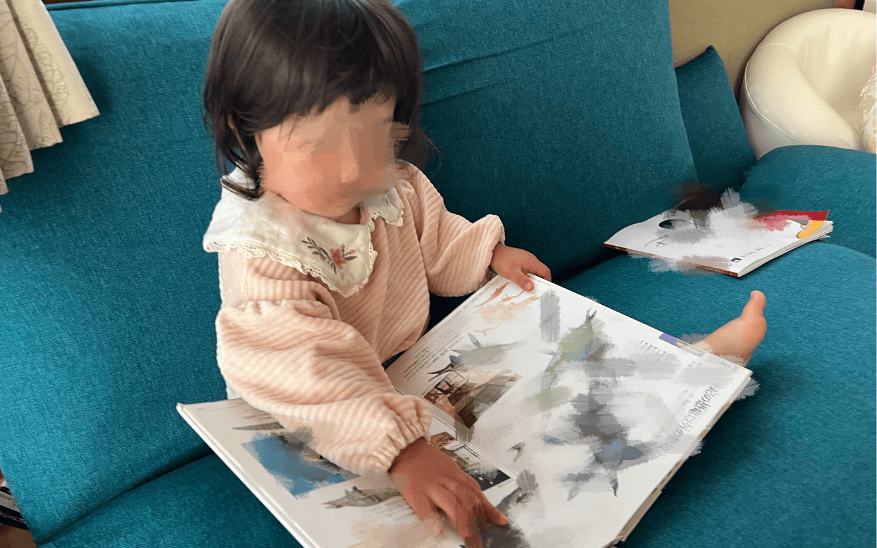 2歳で急に喋る？言葉の爆発期に見られる前兆サインと語彙急増の理由