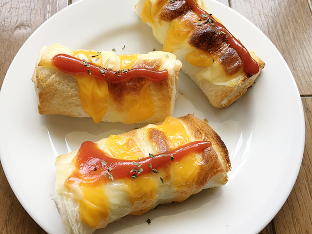 食パンで激うまチーズドッグ！揚げずにサクとろ再現ワザ徹底解説