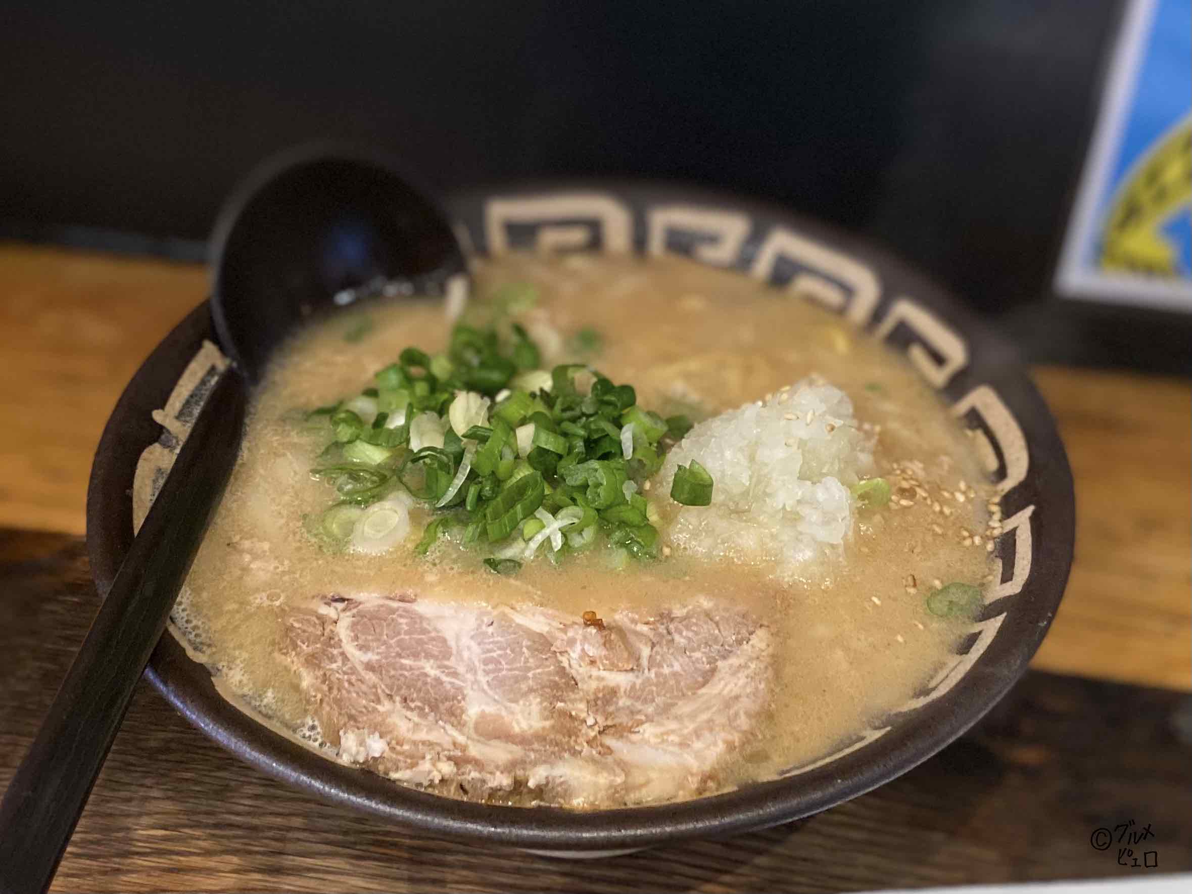 麺恋処さとうの全貌｜自家製麺と濃厚魚介豚骨の真価を徹底解剖
