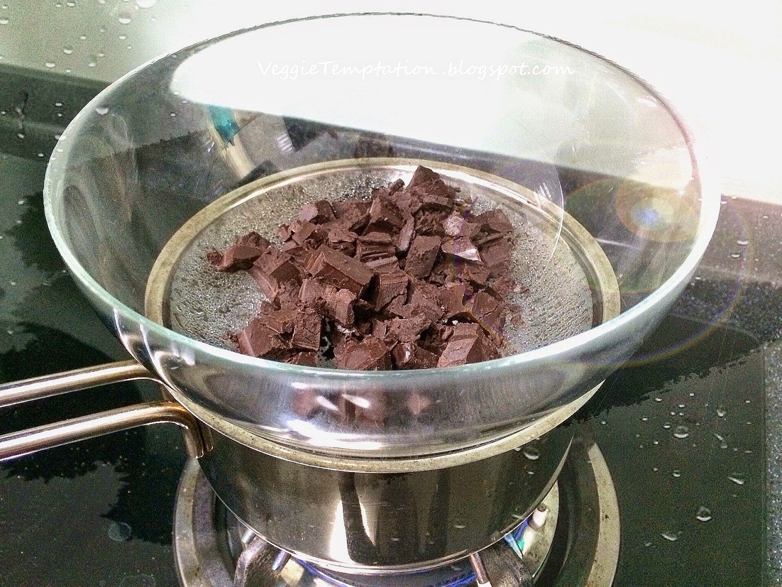 How Do You Melt Chocolate in a Double Boiler