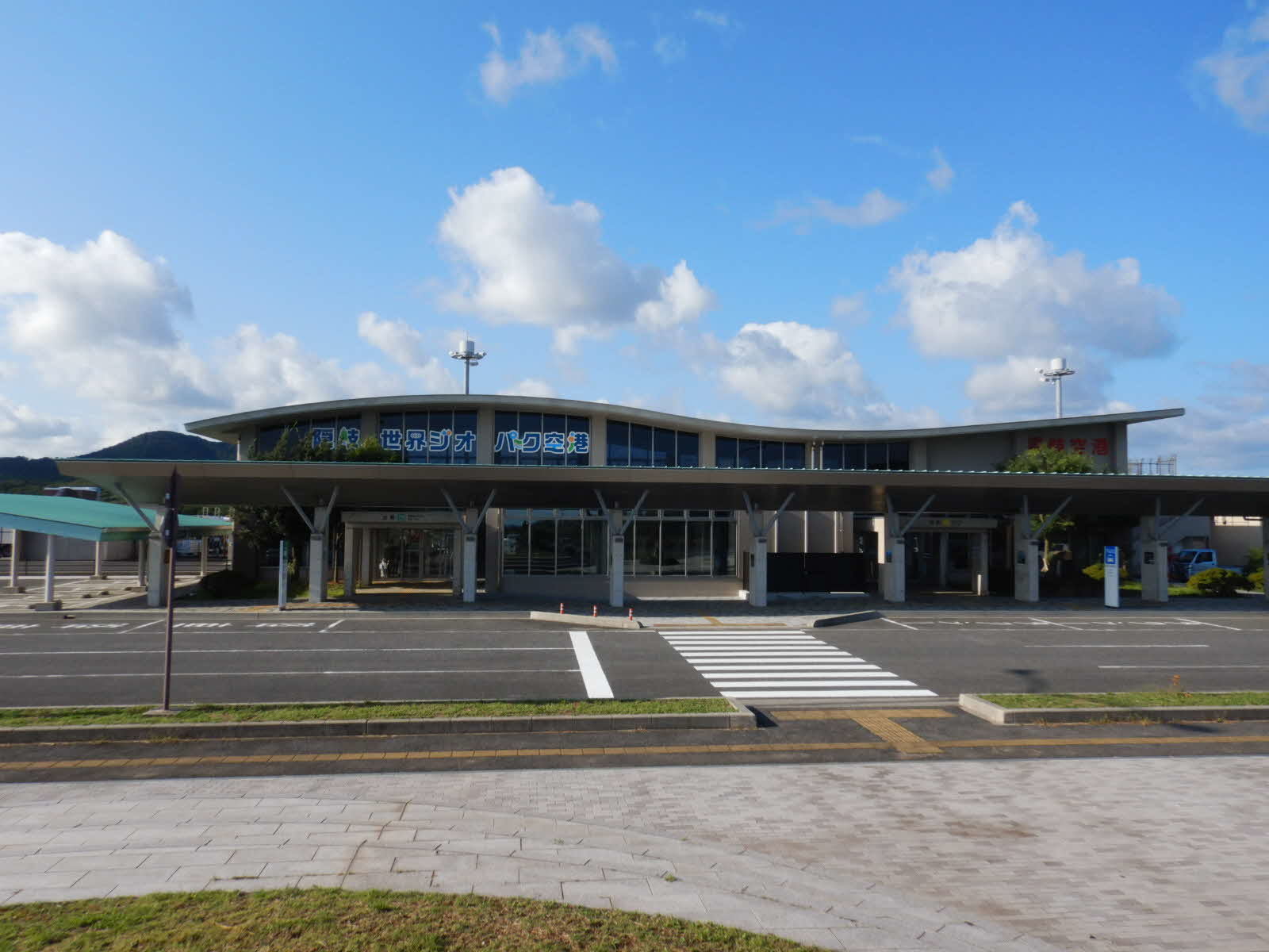 隠岐空港とフェリー徹底比較！2026年最新の便数や欠航回避術