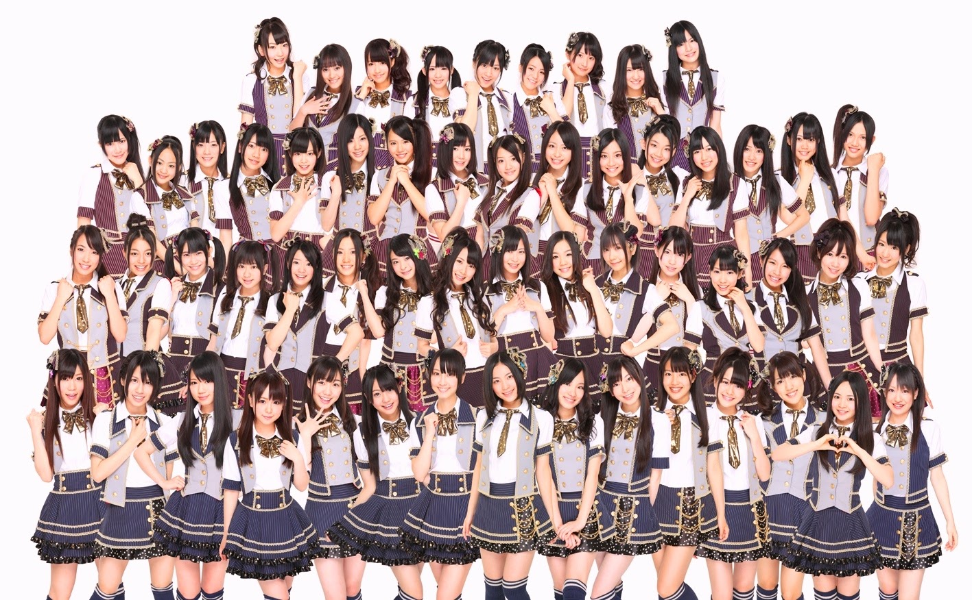 Akb48衣装図鑑の衝撃！歴代センターのこだわりと知られざる裏側