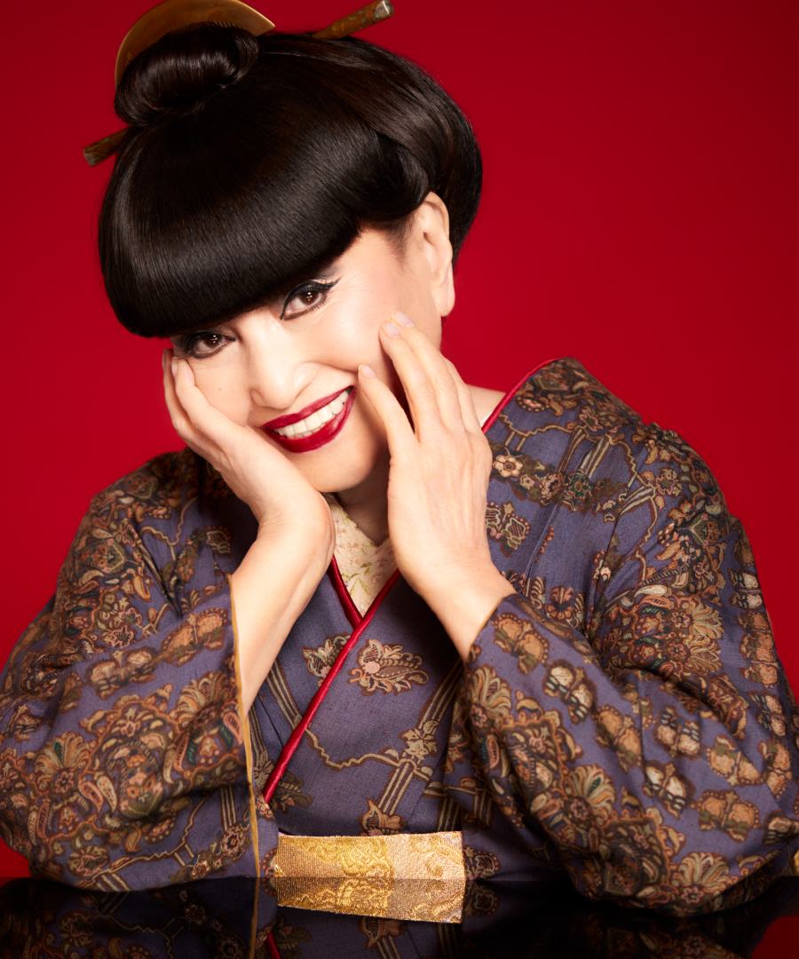 黒柳徹子のメイクは自作？愛用コスメやすっぴん・若さの秘密を徹底解剖