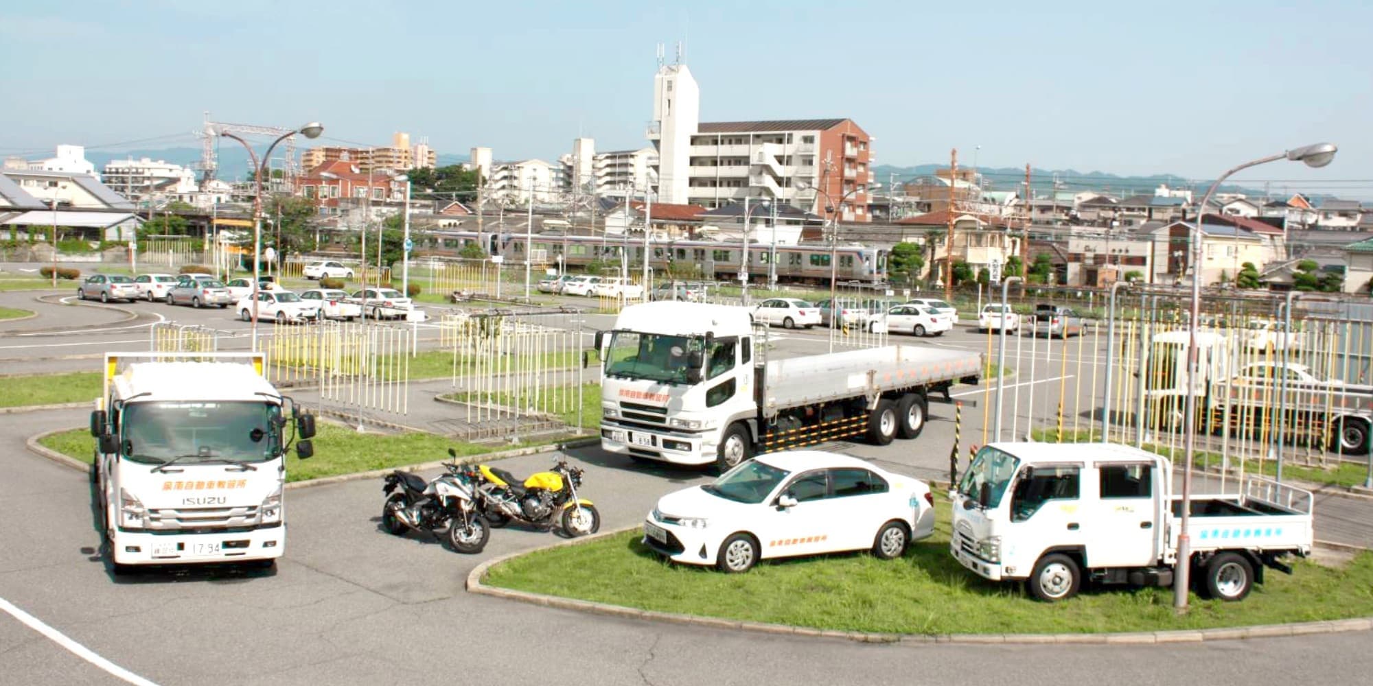 泉南自動車教習所の評判と料金は？予約や教官の実態【2026年最新】