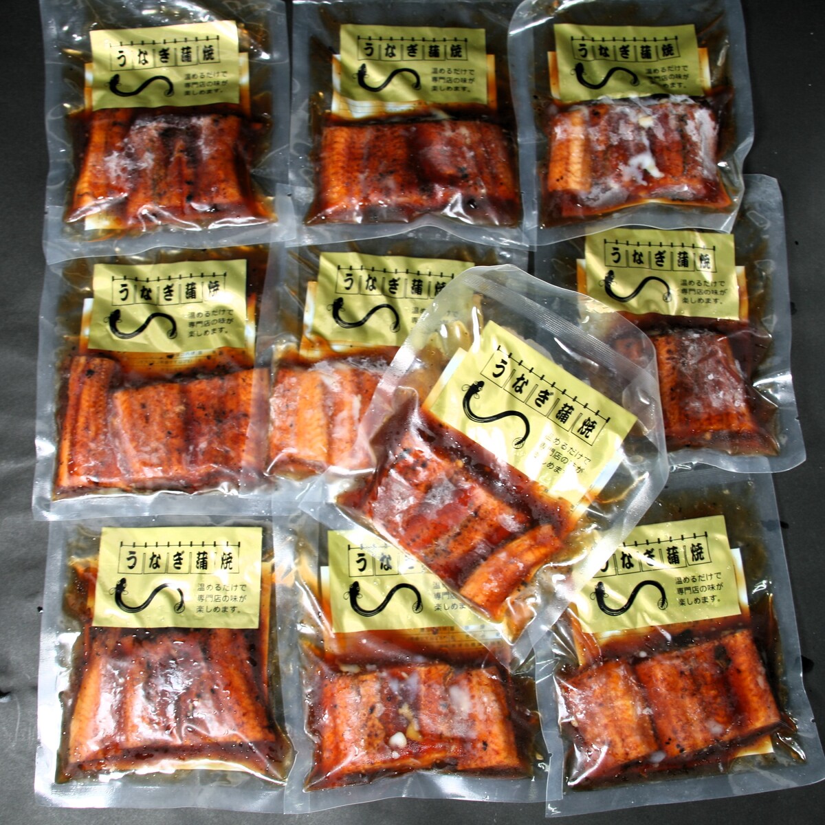 冷凍うなぎ蒲焼が名店級に化ける！緑茶とフライパンの極上温め直し術