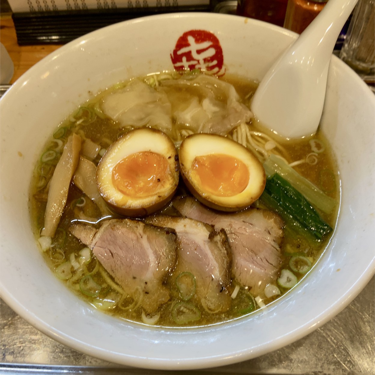 松戸「まるき」徹底解剖！煮干し中華そばと究極炒飯が誇る真価