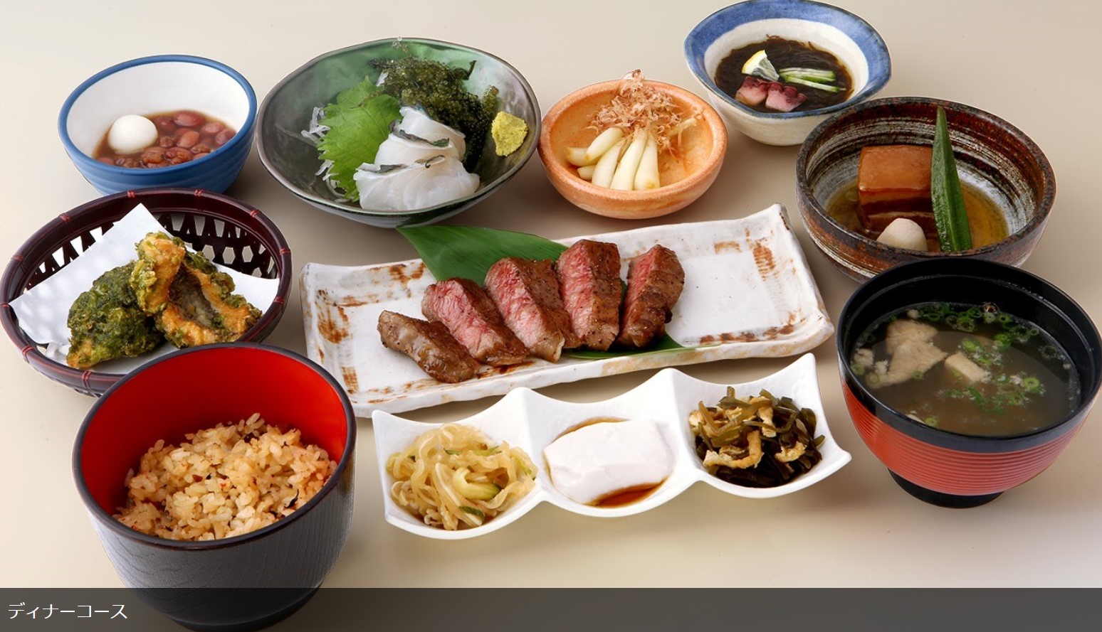 那覇とぅばらーまが連日満席の理由！島唄ライブと料理の評判を徹底解剖