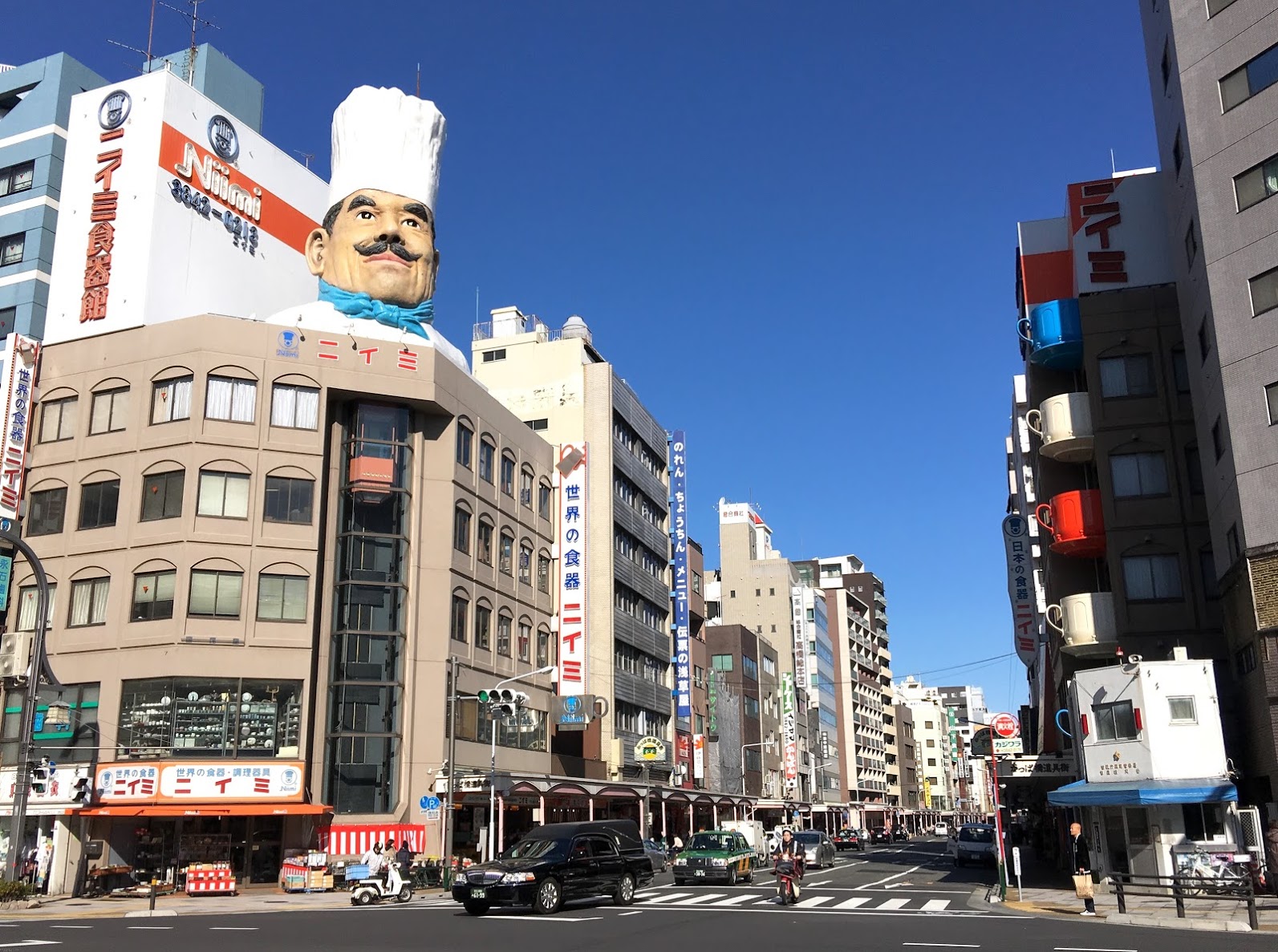 合羽橋道具街は一般人も買える？日曜営業や包丁・サンプルの名店まで徹底解説