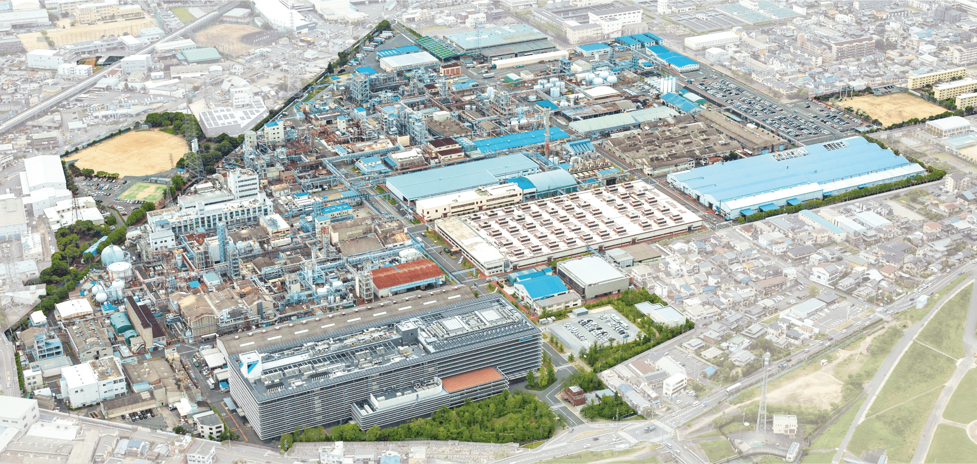 ダイキン淀川製作所の全貌｜Pfoa対策の現在と年収・評判の真実
