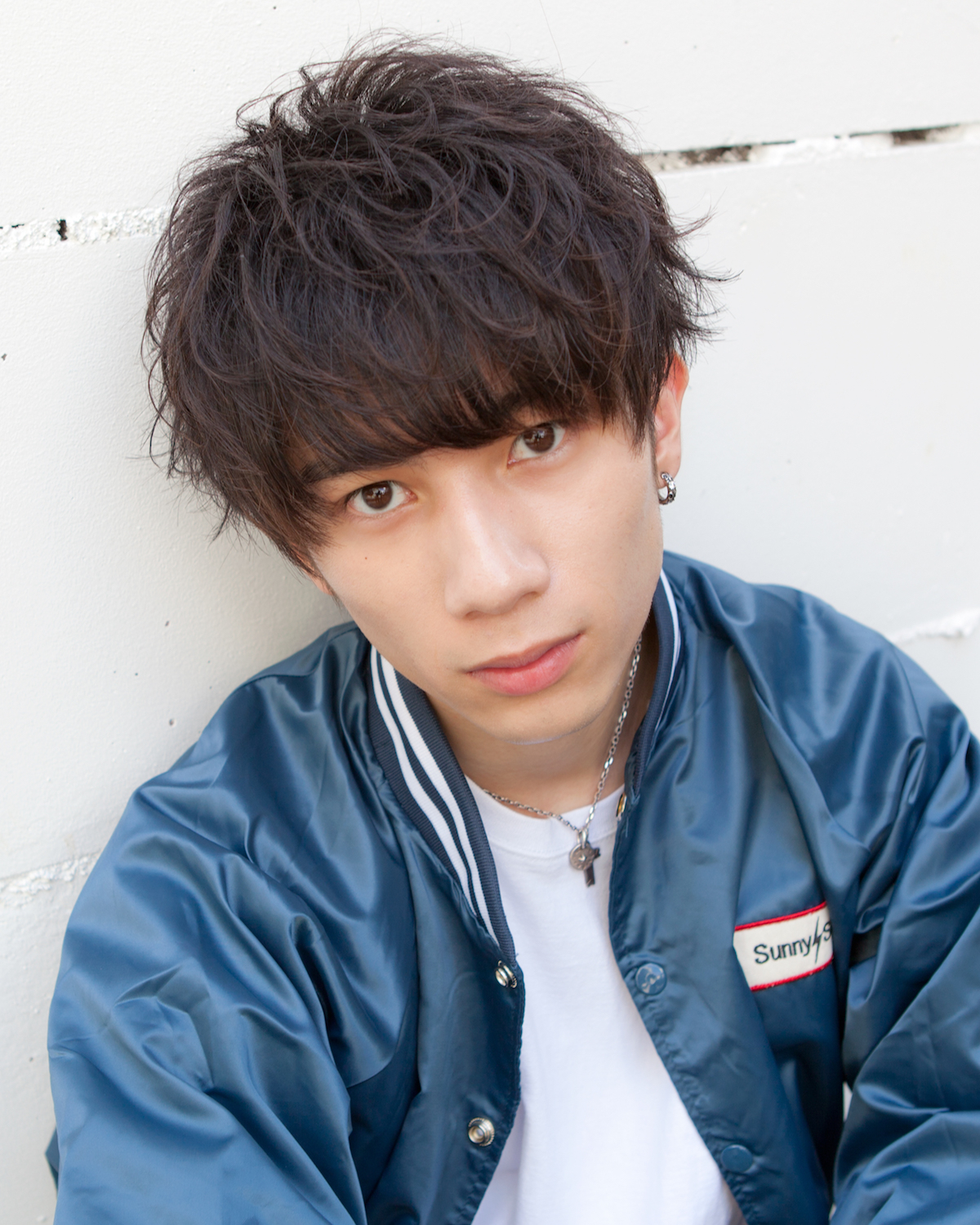 横顔のシルエットで差がつく！マッシュヘア黄金比と失敗無きオーダー