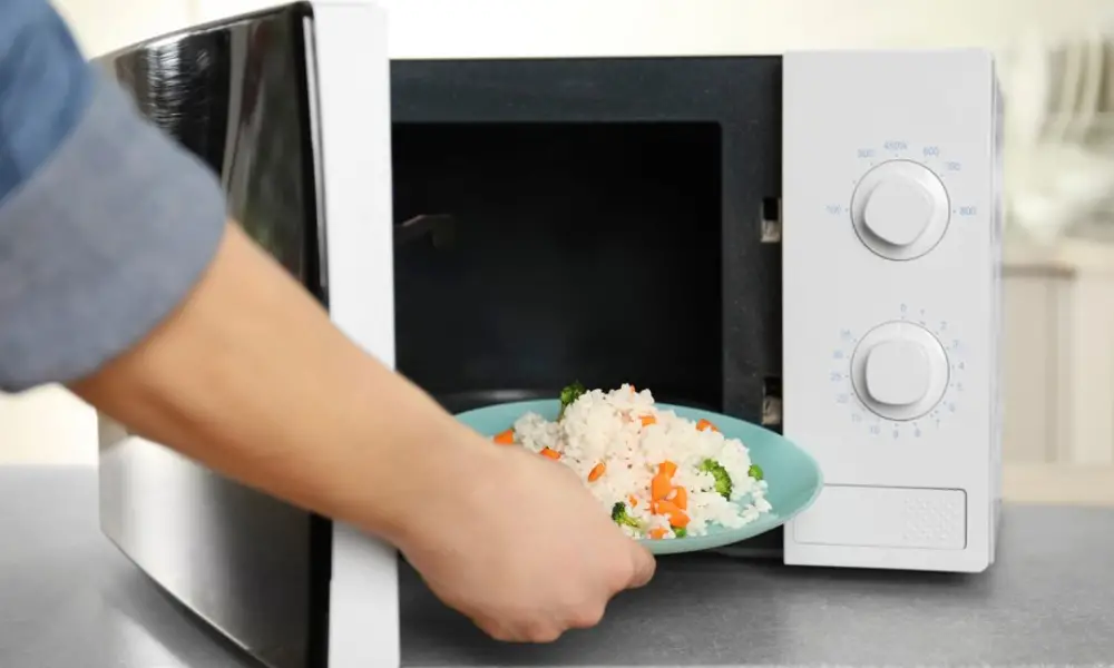 Reheat Rice in the Microwave