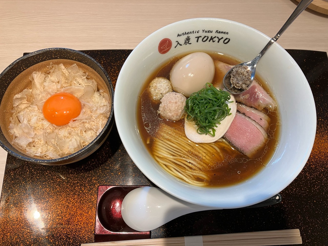【2026最新】六本木ラーメン決定版！深夜の名店から隠れ家まで徹底比較