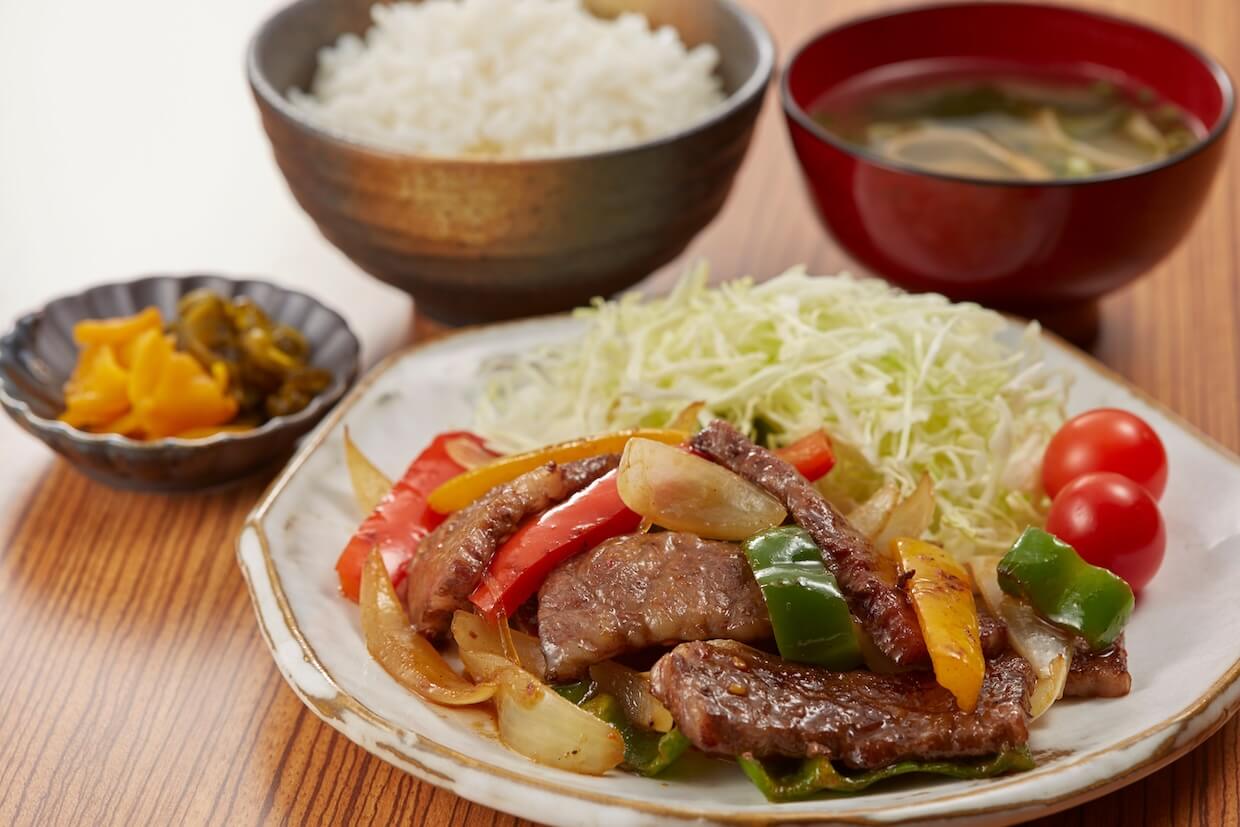 今日の夕飯が決まらない！10分で作れる人気時短おかずと決定版献立