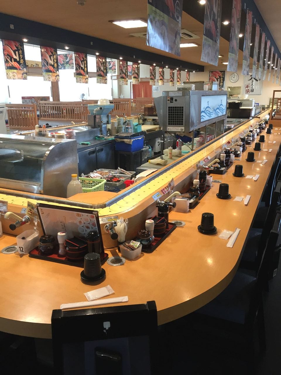 雲南で愛される地魚寿司！しーじゃっく三刀屋店の混雑回避と旬ネタ