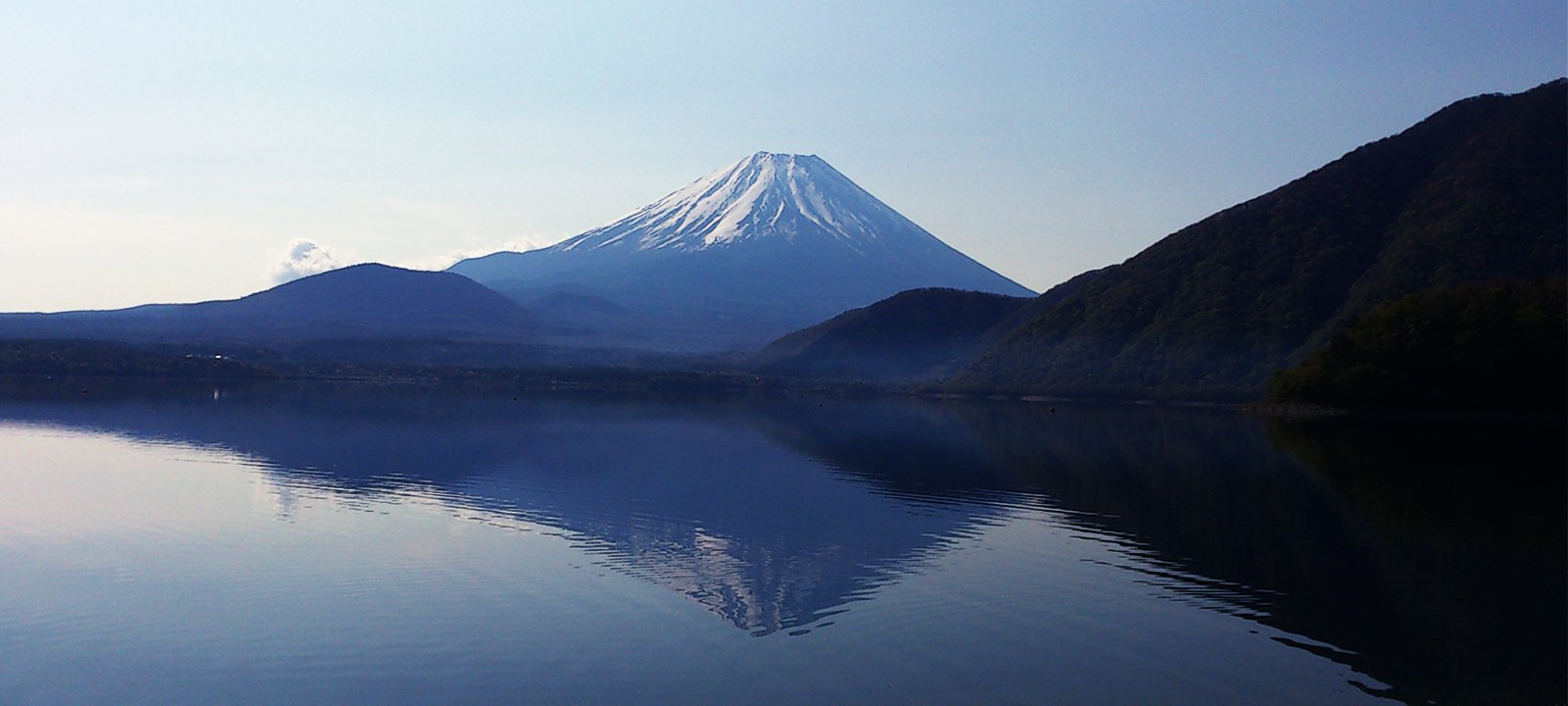 1000円札絶景の本栖湖畔！浩庵キャンプ場攻略と混雑回避術